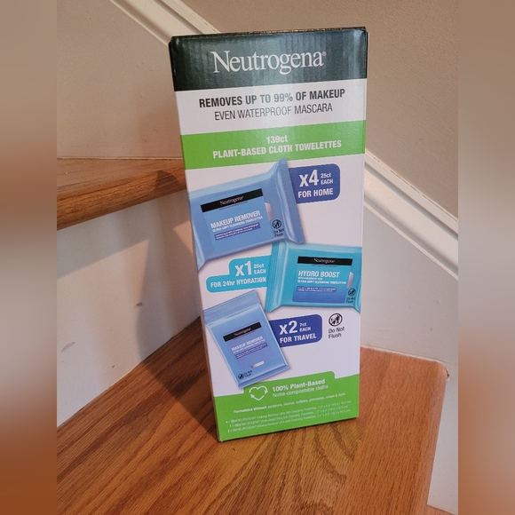NEW Neutrogena Makeup Remover Towelettes 139 count - Picture 7 of 7